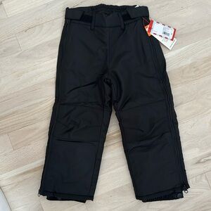 *NEW* Cat and Jack adaptive snow pants with tags! Smoke/pet free home.